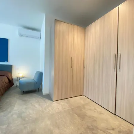 Residenza Cortemaggiore Luxury - Flexrent Immobiliare Abissinia ريتشيوني