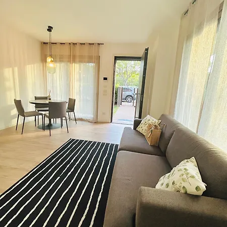 Residenza Cortemaggiore Luxury - Flexrent Immobiliare Abissinia * Riccione