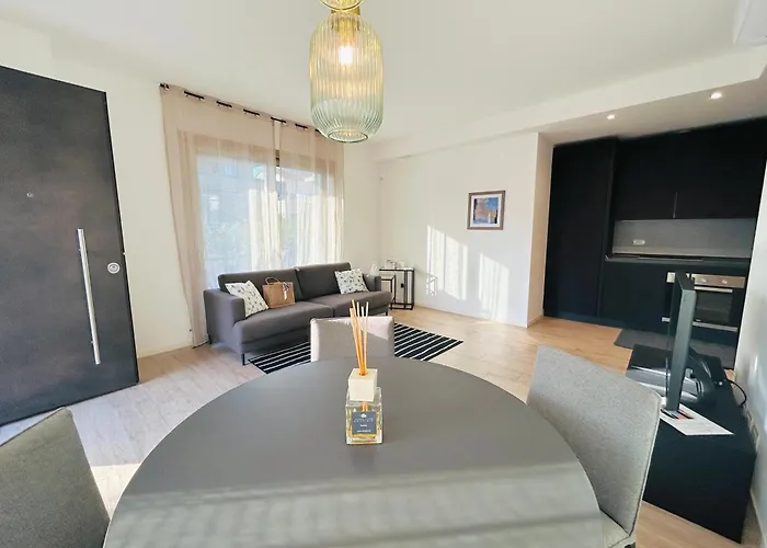 Residenza Cortemaggiore Luxury - Flexrent Immobiliare Abissinia Apartman *