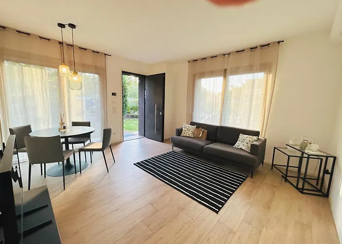 Residenza Cortemaggiore Luxury - Flexrent Immobiliare Abissinia * Riccione